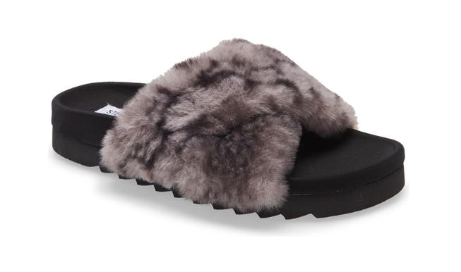 Steve Madden Women's Amari Faux Fur Slipper