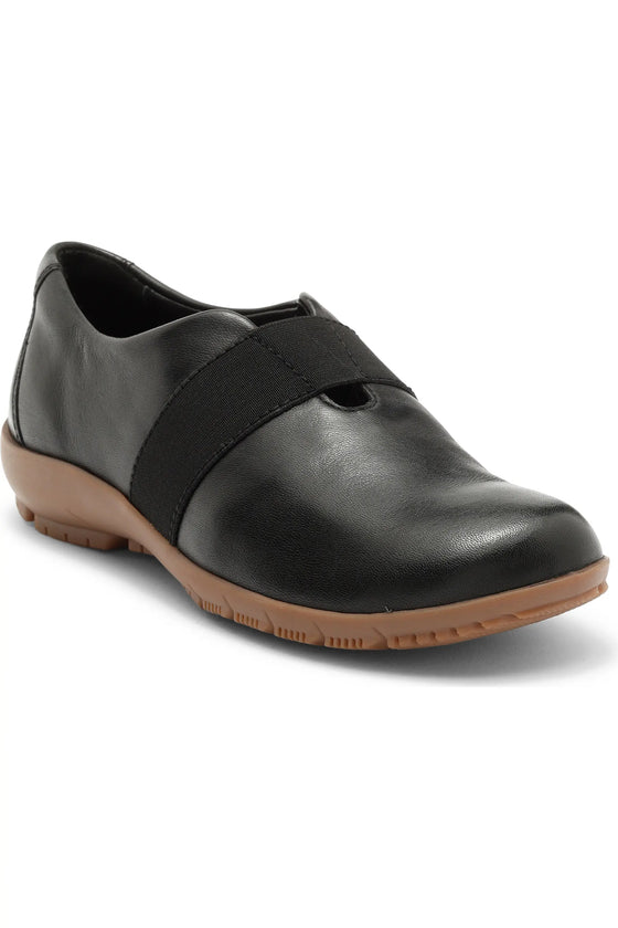 Romika Women's Loire 03 Slip-On Shoe - Black 18603-90100