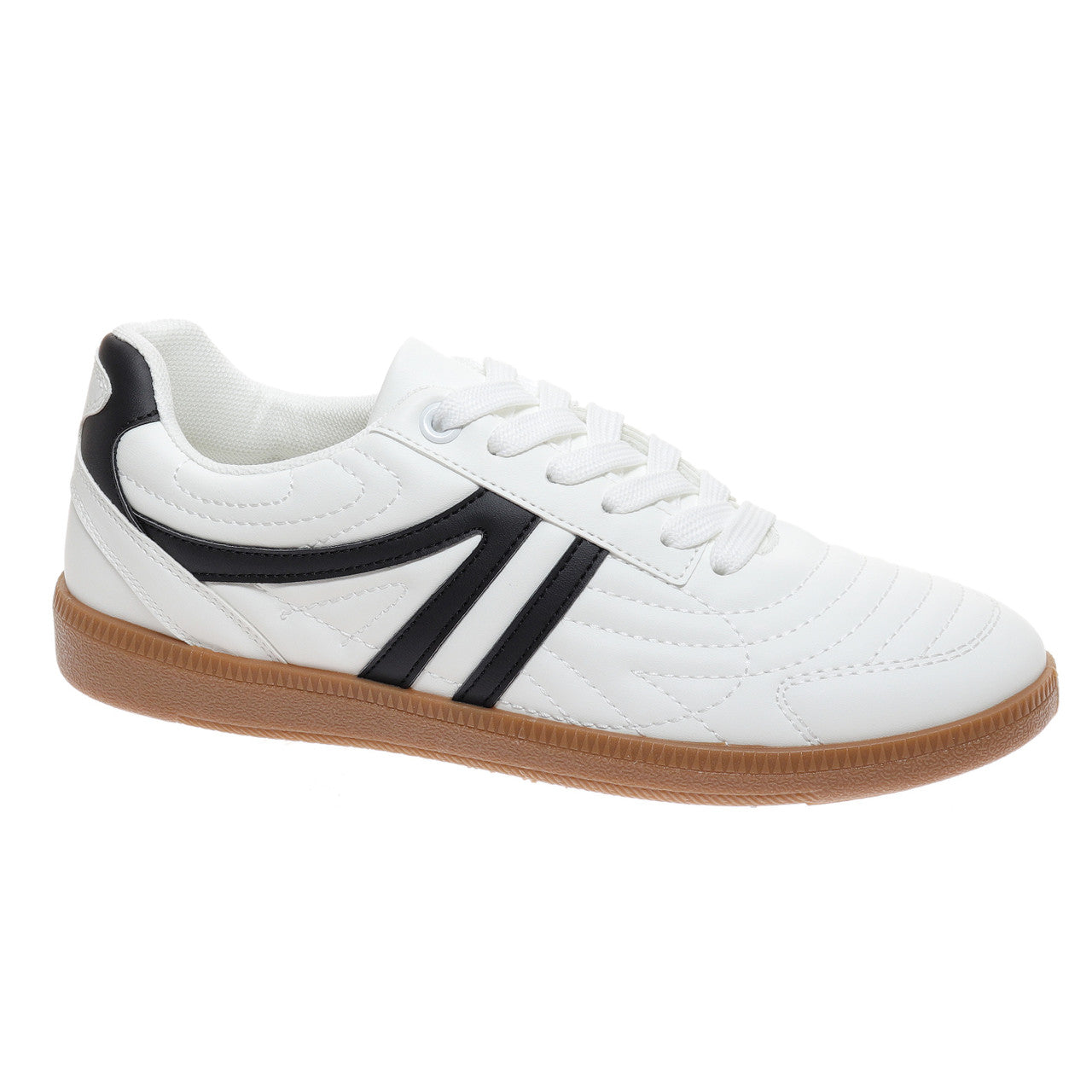 Outwoods Women's Great-2 Sneaker - Black/White 81584-121