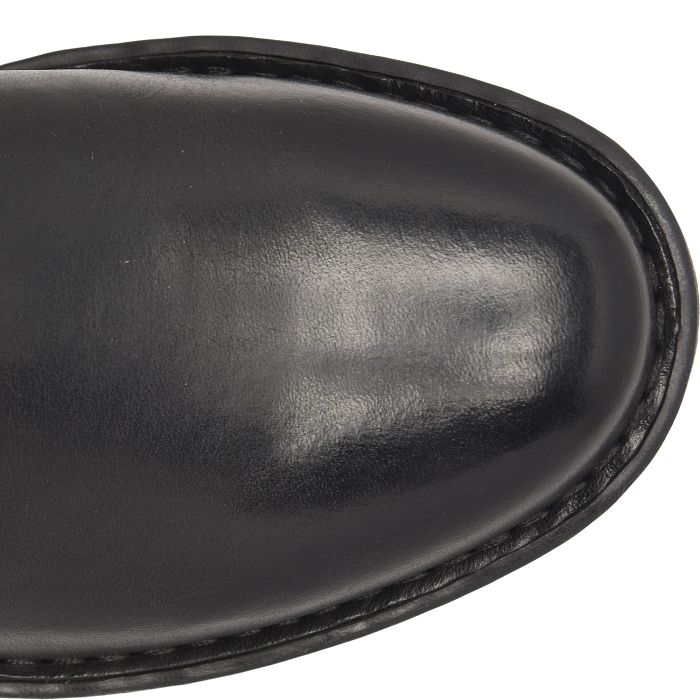 Born Women's Verona Leather Bootie - Black BR0050303