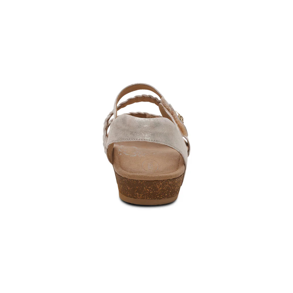 Aetrex Women's Jillian Braided Quarter Strap Sandal - Champagne SC440