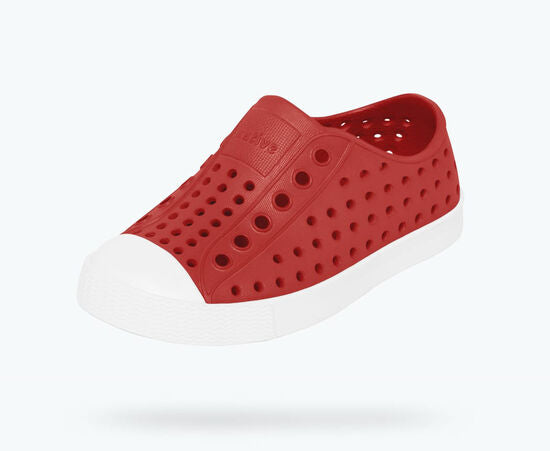 Native Kid's Jefferson Sneaker - Torch Red/Shell White 13100100-6400