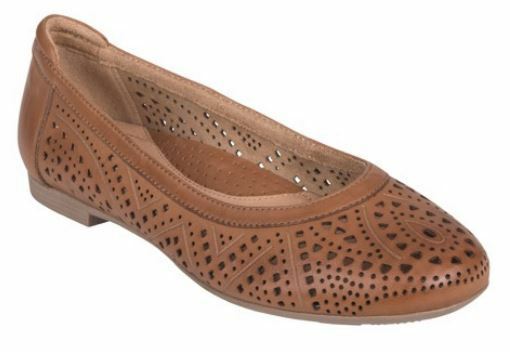 Earth Women's Royale Perforated Ballet Flat - Sand 602209WLEA