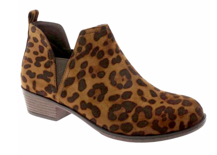 Pierre dumas sales leopard booties